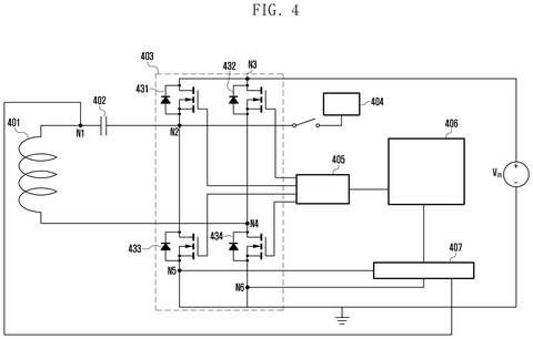 Samsung Patents a Wireless Charger That Adjusts Power Based on What’s Nearby patent drawing, sheet 4